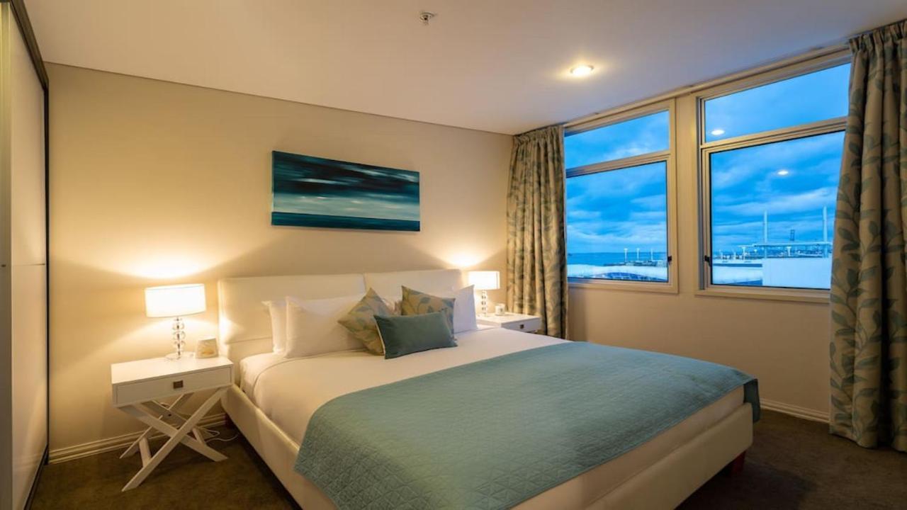 Princes Wharf'S Truly Stunning North-West Loft Оукланд Екстериор снимка